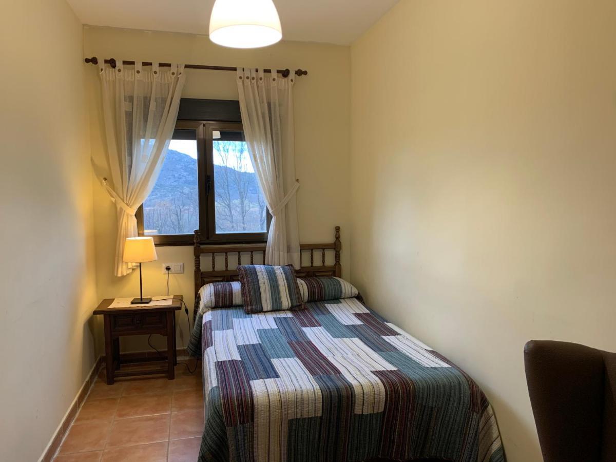Casa Rural Fuentecillas Becedas Bagian luar foto