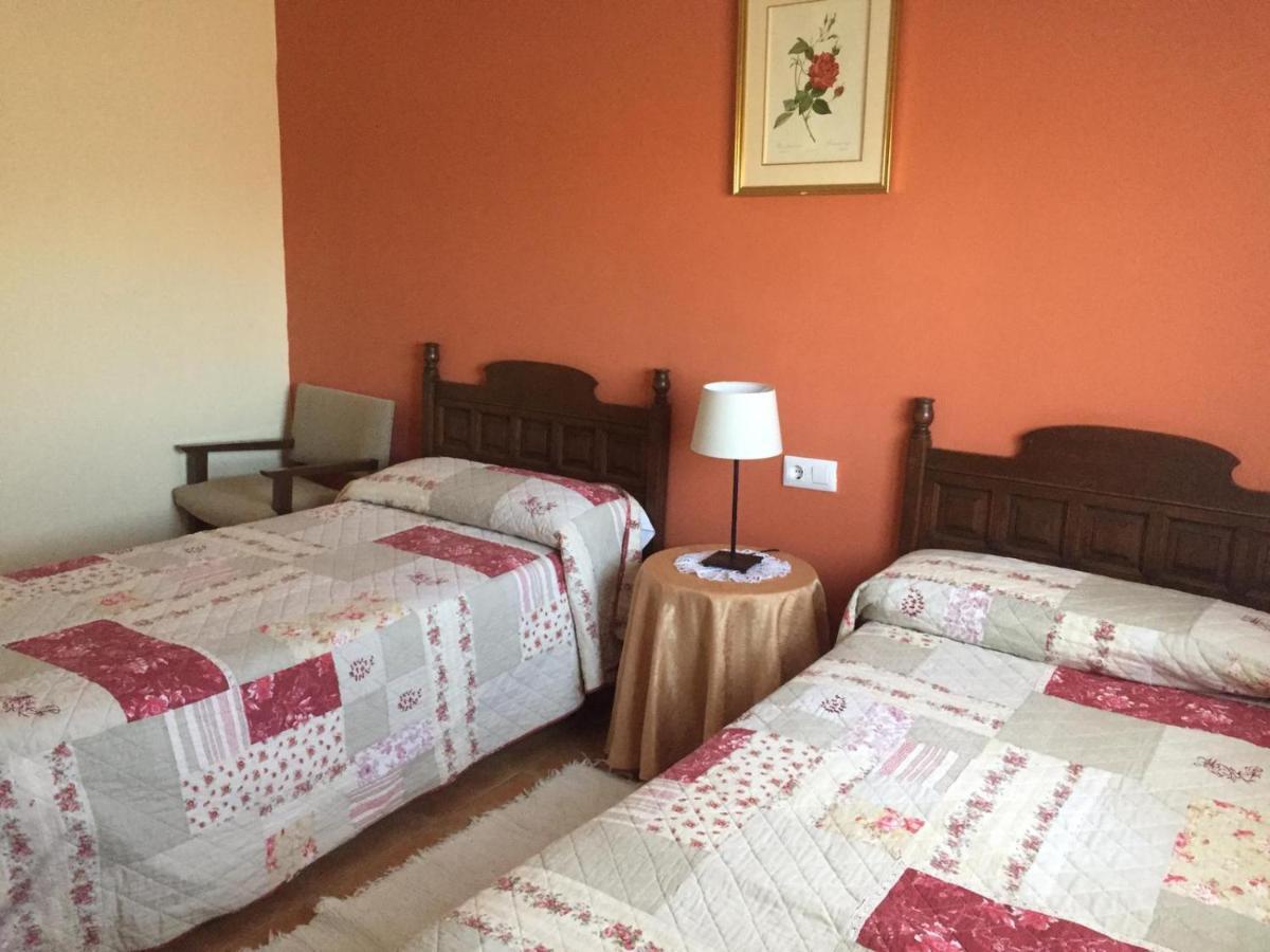 Casa Rural Fuentecillas Becedas Bagian luar foto